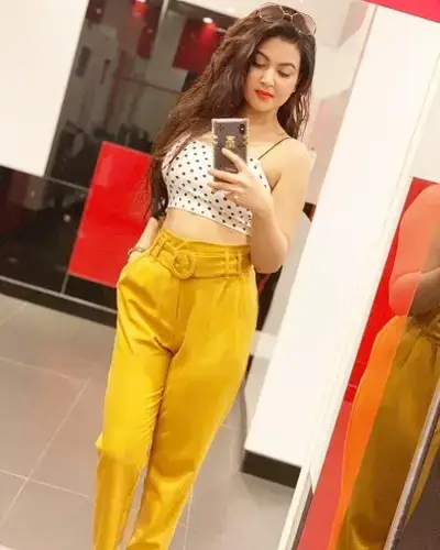 Khatima Escort